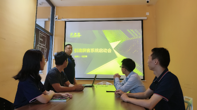 珠海中山短视频拍摄大涌代运营公司：95%的企业做短视频，为何粉丝难破千？露脸、真诚、重复——这看似最笨的方法，正在悄悄奖励那5%的清醒者